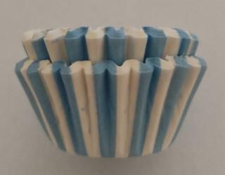 Forminhas de Brigadeiro Riscas Azul Claro - 90 Unidades Forminhas de Brigadeiro Riscas Azul Claro - 90 Unidades